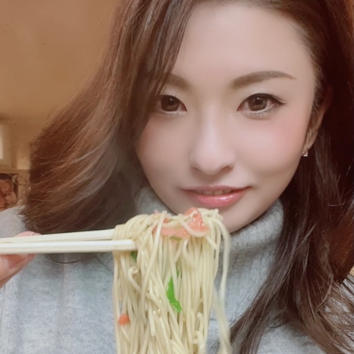 ラーメン女