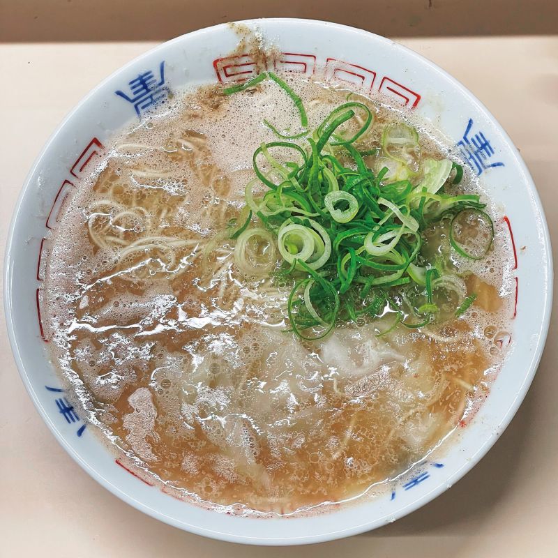 濃厚こってり系とんこつや担々麺など。【ラーメン女】福岡・博多の