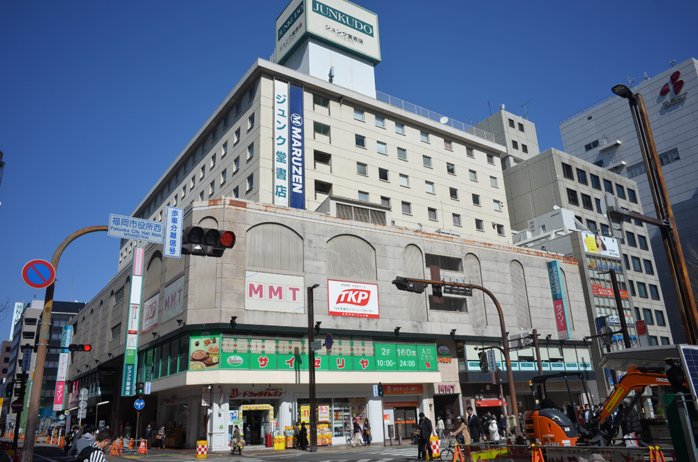 商業施設の閉店ラッシュと 塗り替わる 九州最大の繁華街 天神の商業地図 フクリパ