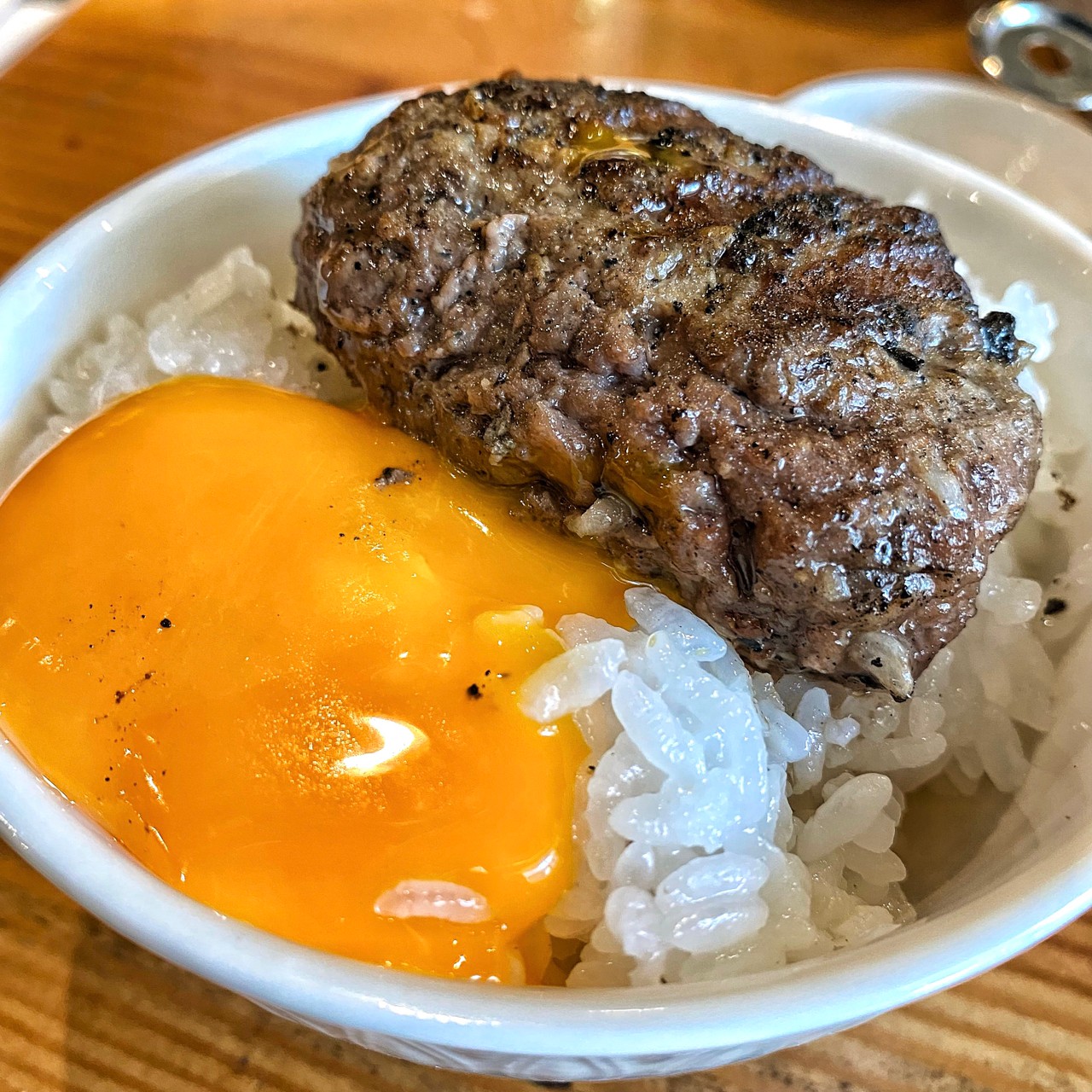 【福岡・天神ランチ】今激アツ！大人気のハンバーグランチ5選 | フクリパ