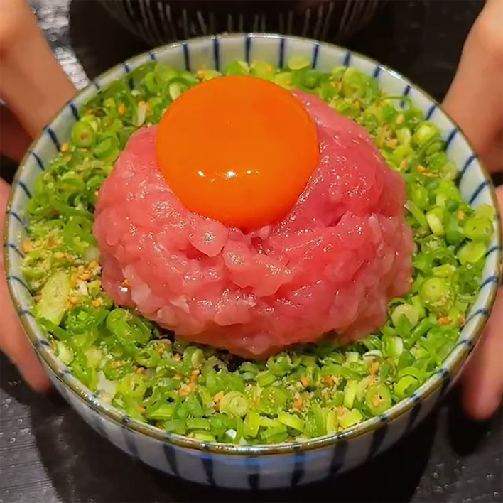 マグロとご飯 黒田飯