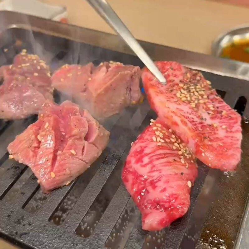 真肉焼屋