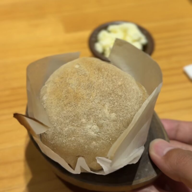 コウシ キャンプ パン食べ放題