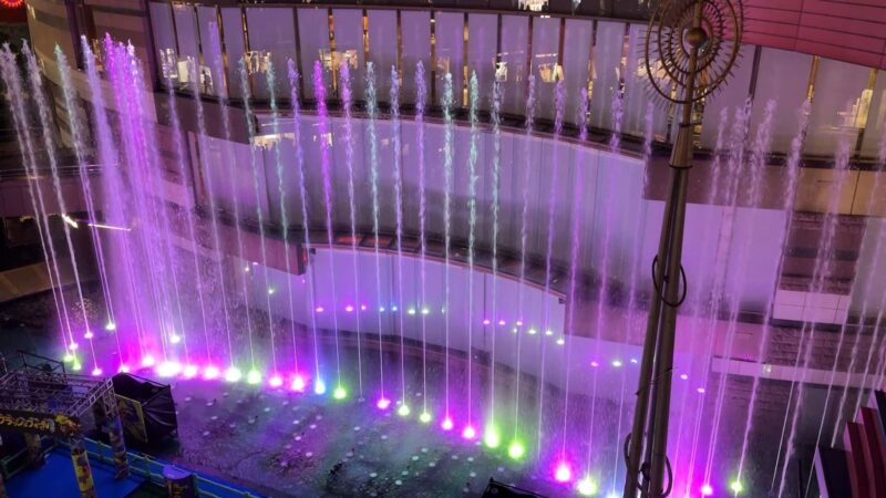 映像噴水ショー_サンプラザステージ