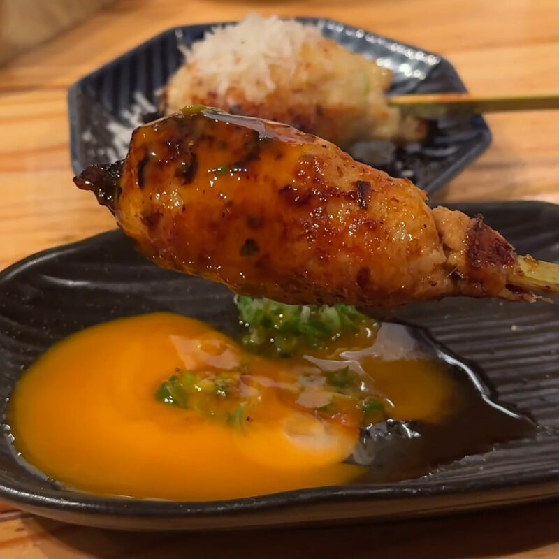 焼鳥のえーす天神店 つくね