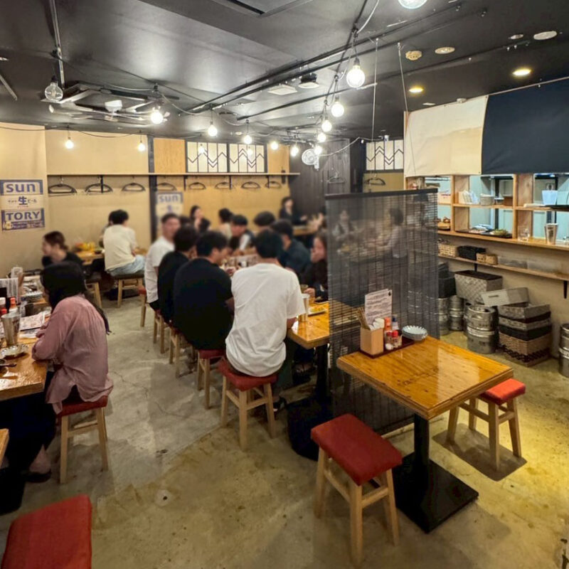 はがねのくじら 店内