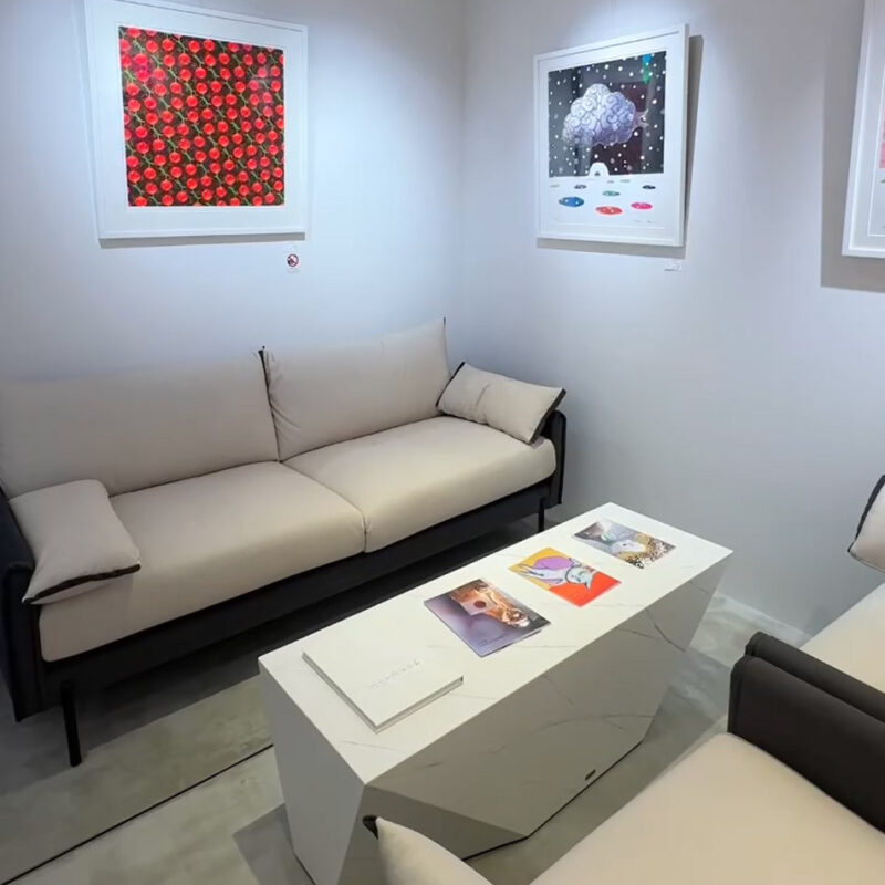 CALL COFFEE BLUE 店内