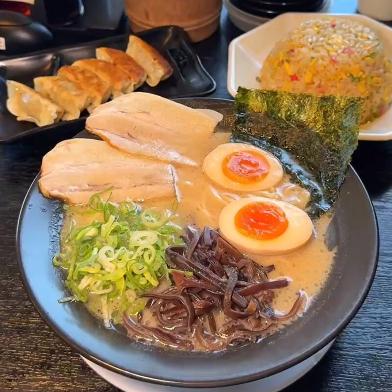 ラーメン雷蔵 新宮本店 スペシャル玉ちゃん