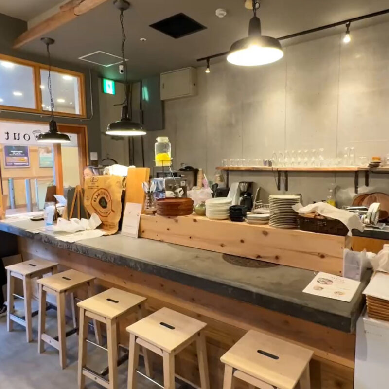 まごわcafeはな 店内