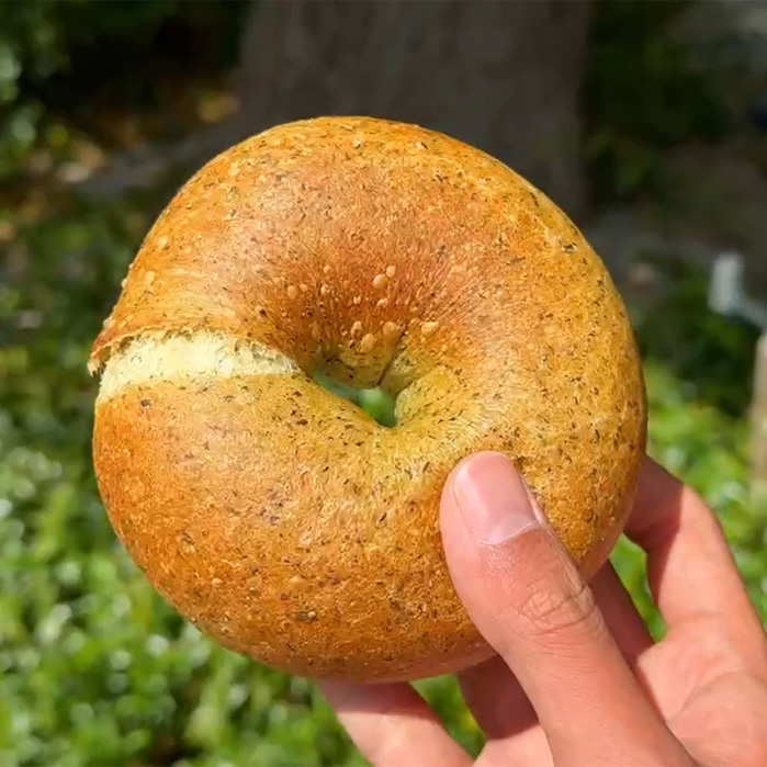 RABBIT BAGELS 六本松店 ベーグル