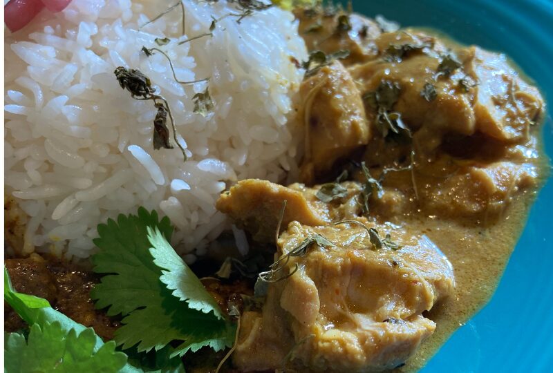 「ミックスダルカレー、ココナッツチキンカレー、ブラックポークカレー」の3種:1500円_イメージ画像3