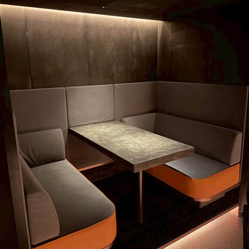 Remake easy博多天神(リメイクイージー) 店内