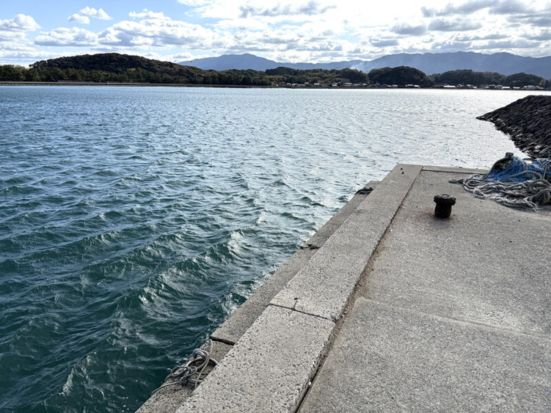 新町漁港の釣り場