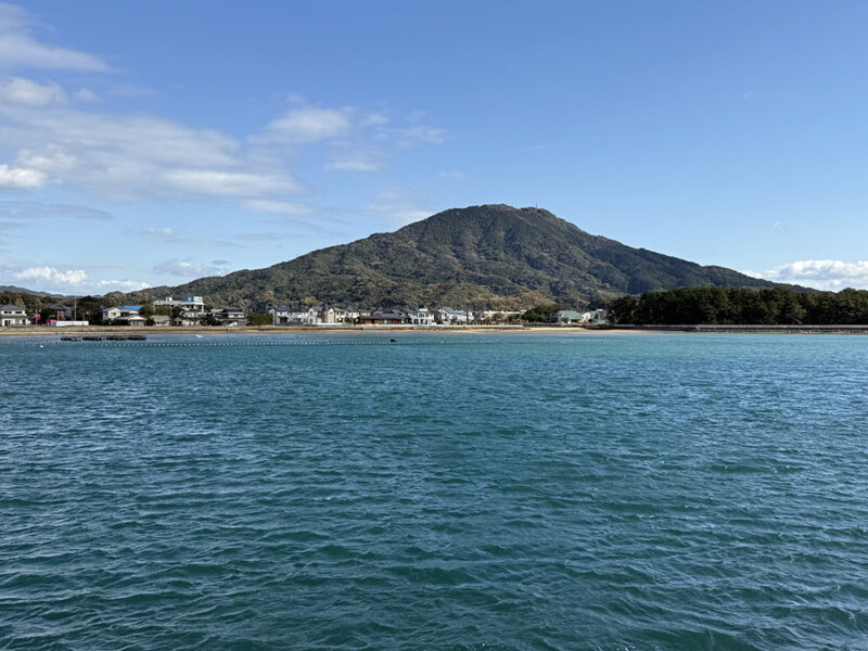 糸島半島のシンボル「可也山」