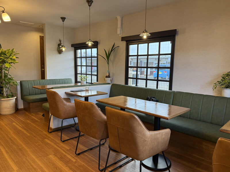 珈琲リズム　内装