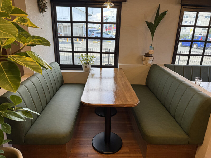 珈琲リズム　内装