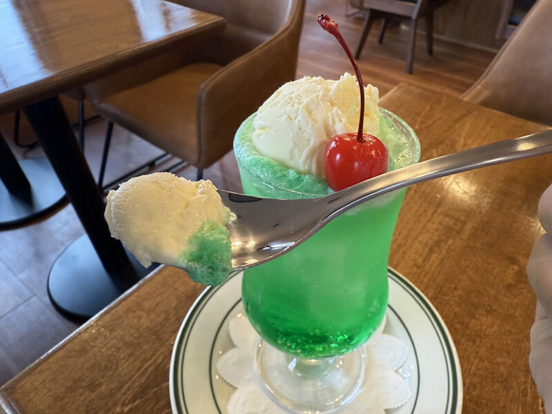 メロンクリームソーダ