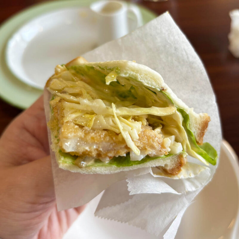 くがやCafe フィッシュフライサンド