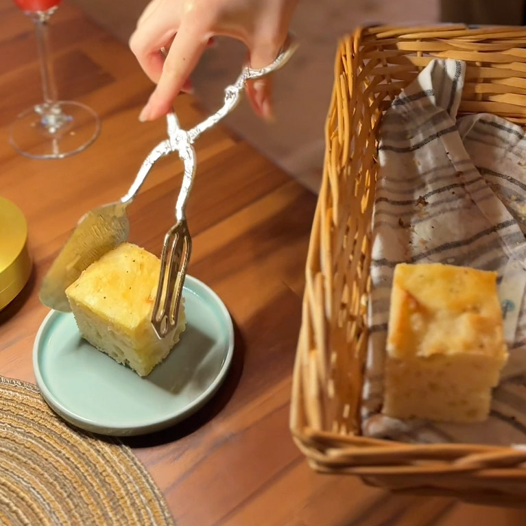 néve(ネーヴェ) フォカッチャ