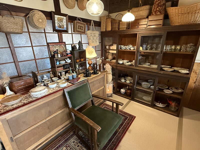 「想い堂」内装