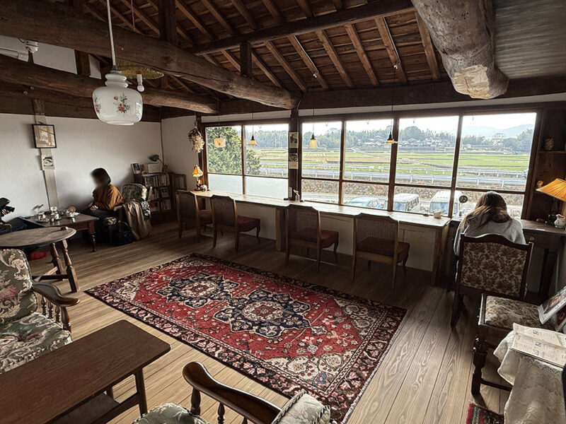 「想い堂」内装