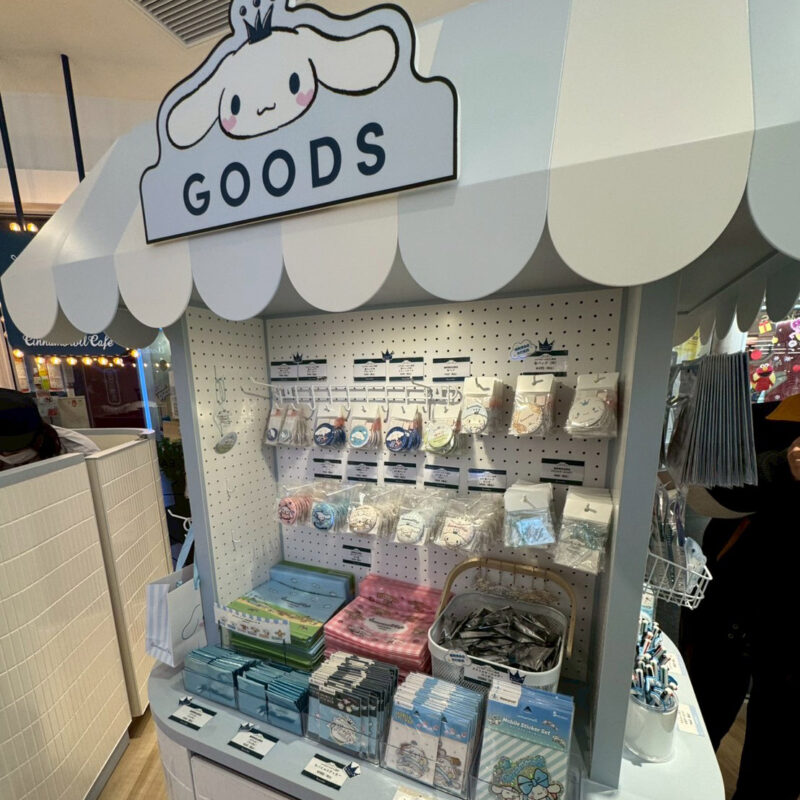 シナモロールカフェ 福岡博多店 グッズ