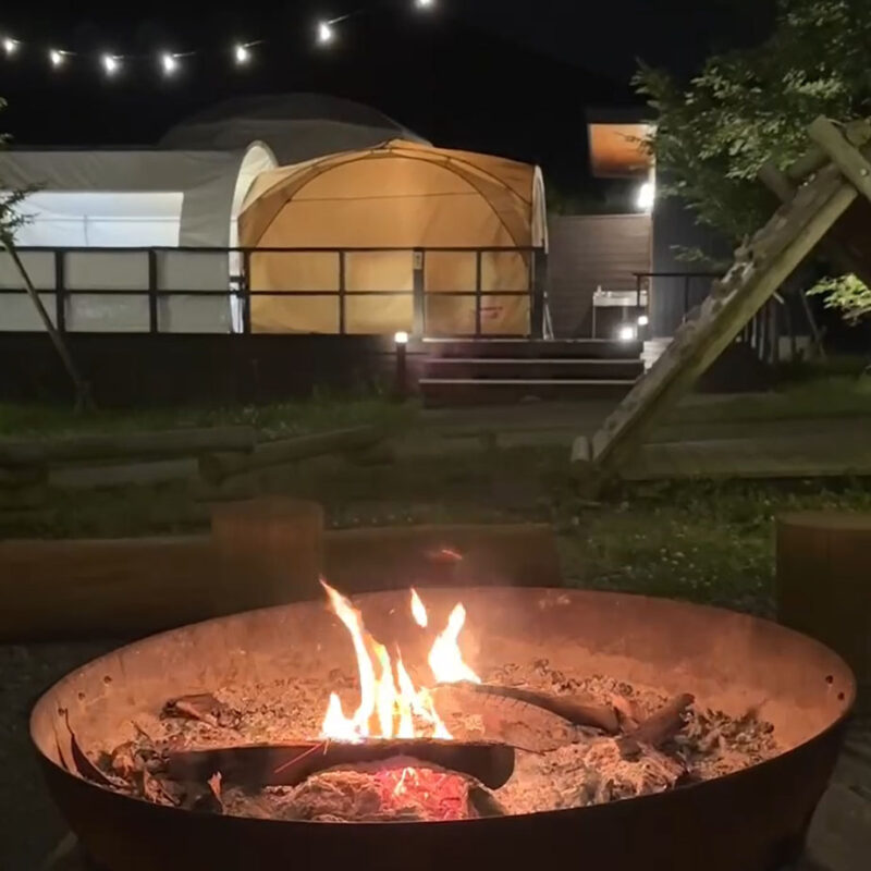 The Village キャンプファイヤー