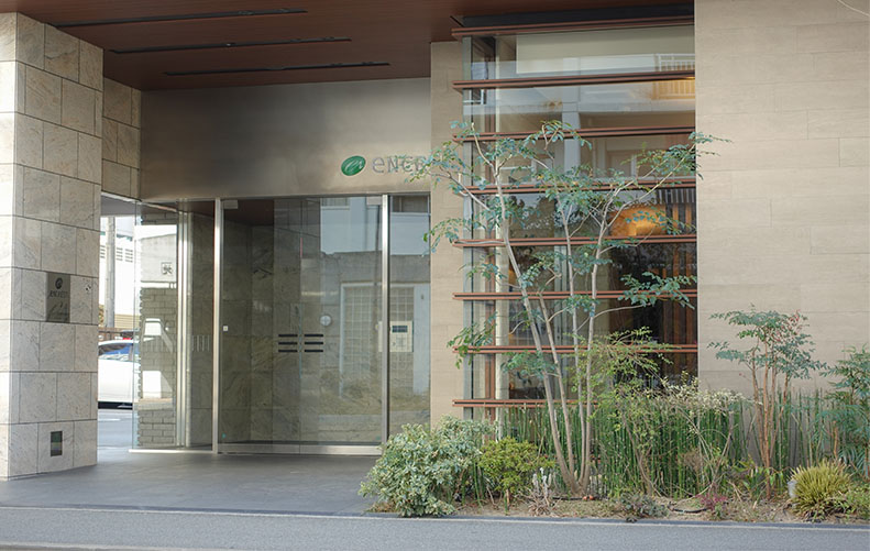 エンクレストGRAN博多駅前入口2_文字なし