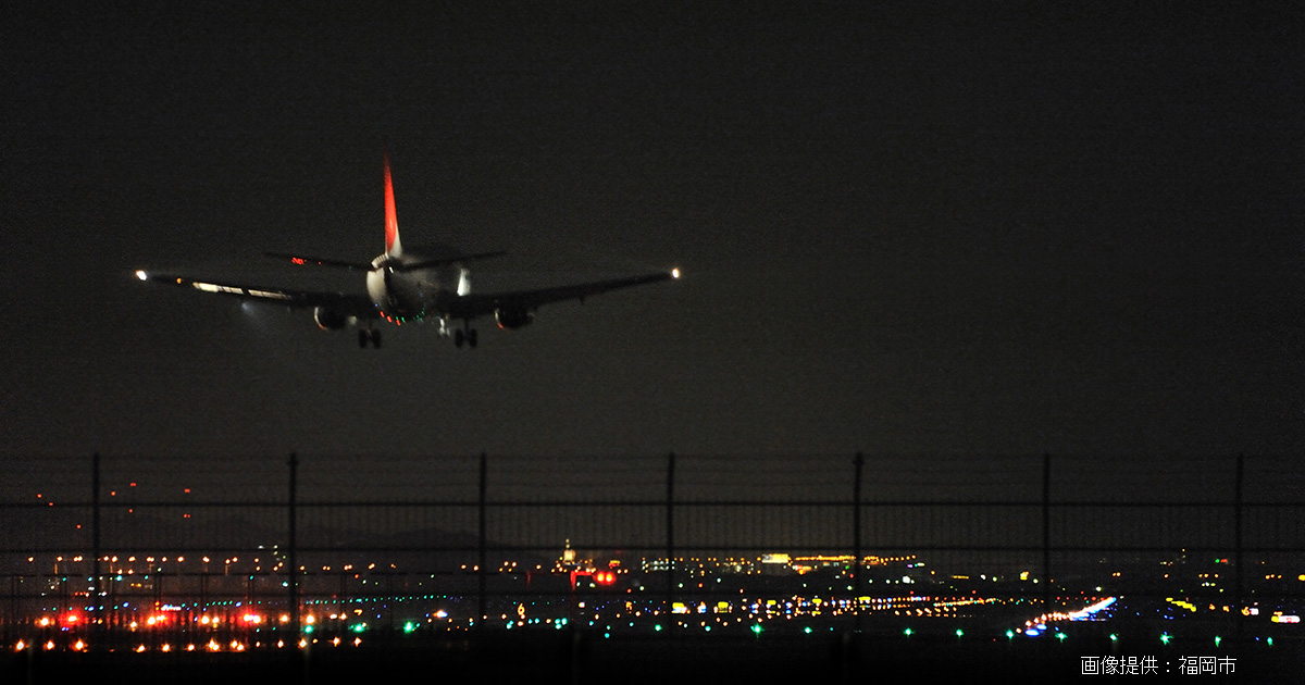 九州の2025年外国人入国者は過去最高575万人、福岡市経由は75％