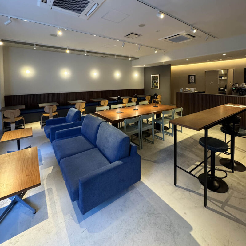 JWT cafe 店内