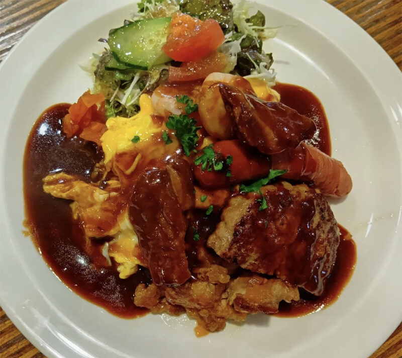 デラックスオムライス