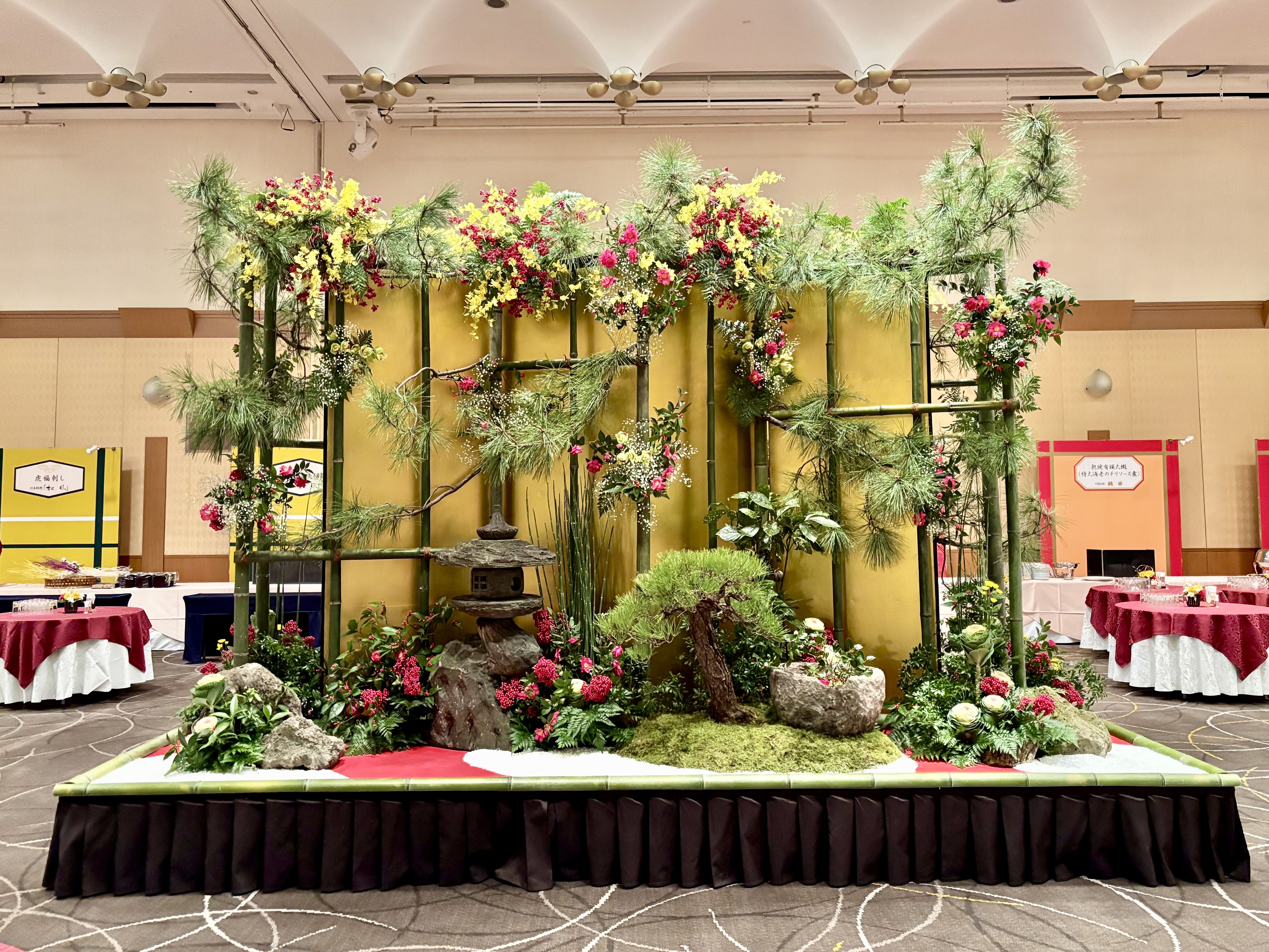 新年祝賀会の和風装花