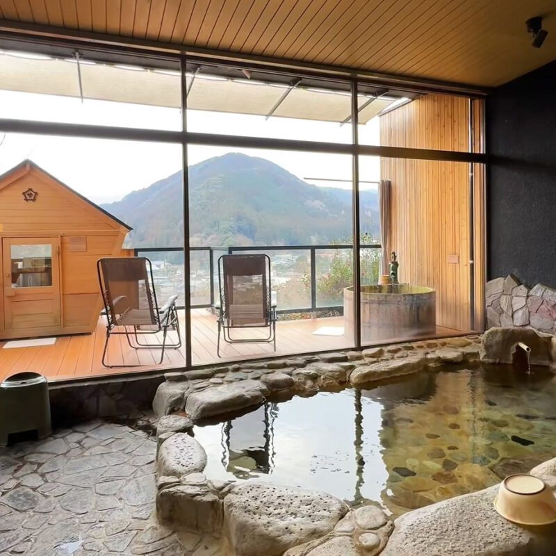 古湯温泉にある旅館「杉乃家」