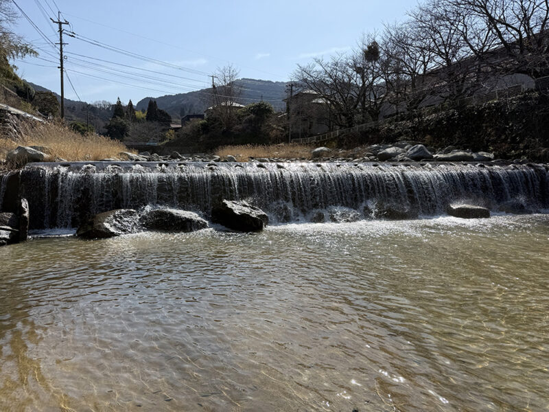 唐津市役所七山支所の向かい
