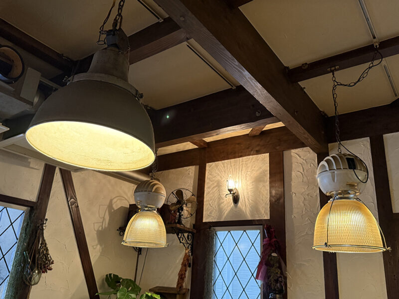 Cafe&Bar山猫　内装