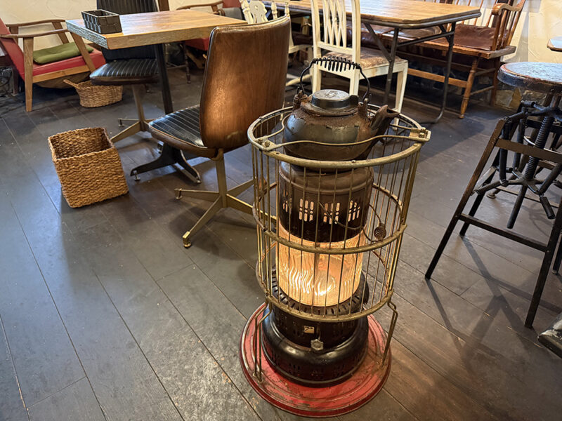 Cafe&Bar山猫　内装