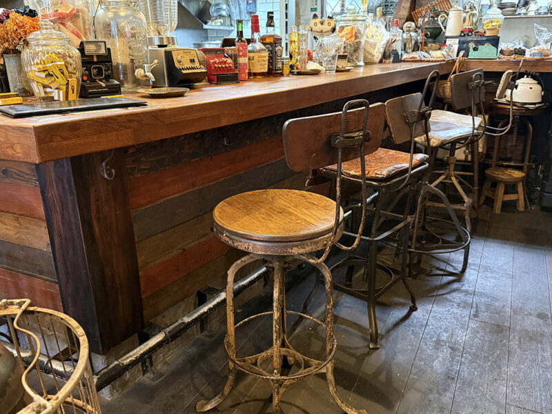 Cafe&Bar山猫　内装