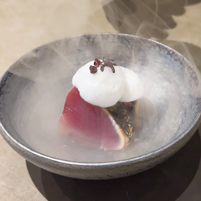 一刻 かつおの燻製