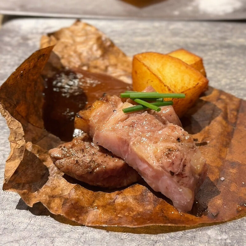 一刻 錦雲豚の朴葉焼