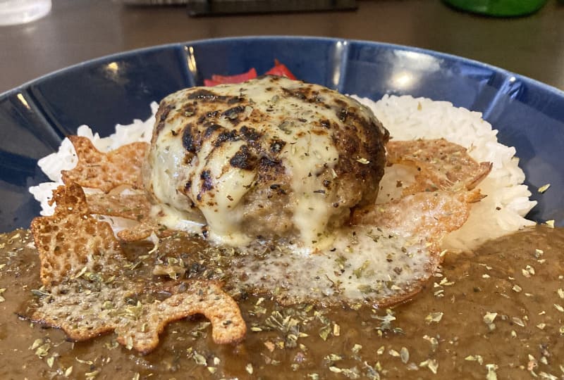 banyan_ハンバーグカレー_3