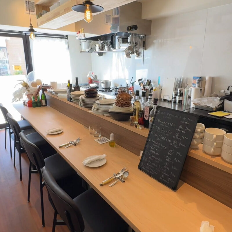 BISTRO JIJI 店内