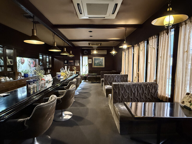 コーヒーの店モカ 内装