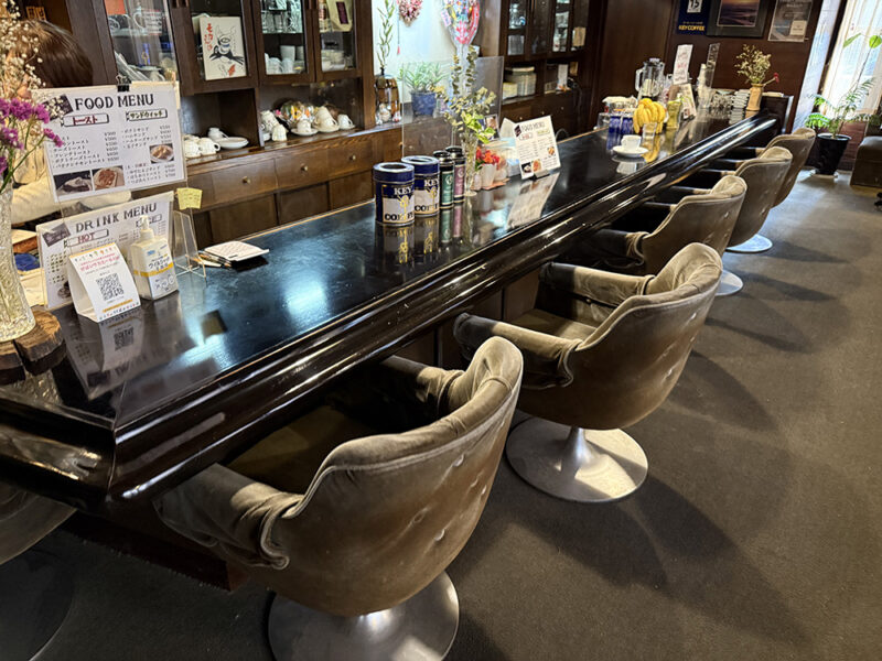コーヒーの店モカ 内装