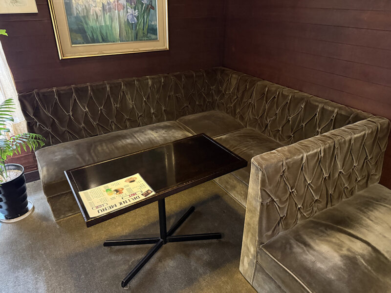 コーヒーの店モカ 内装