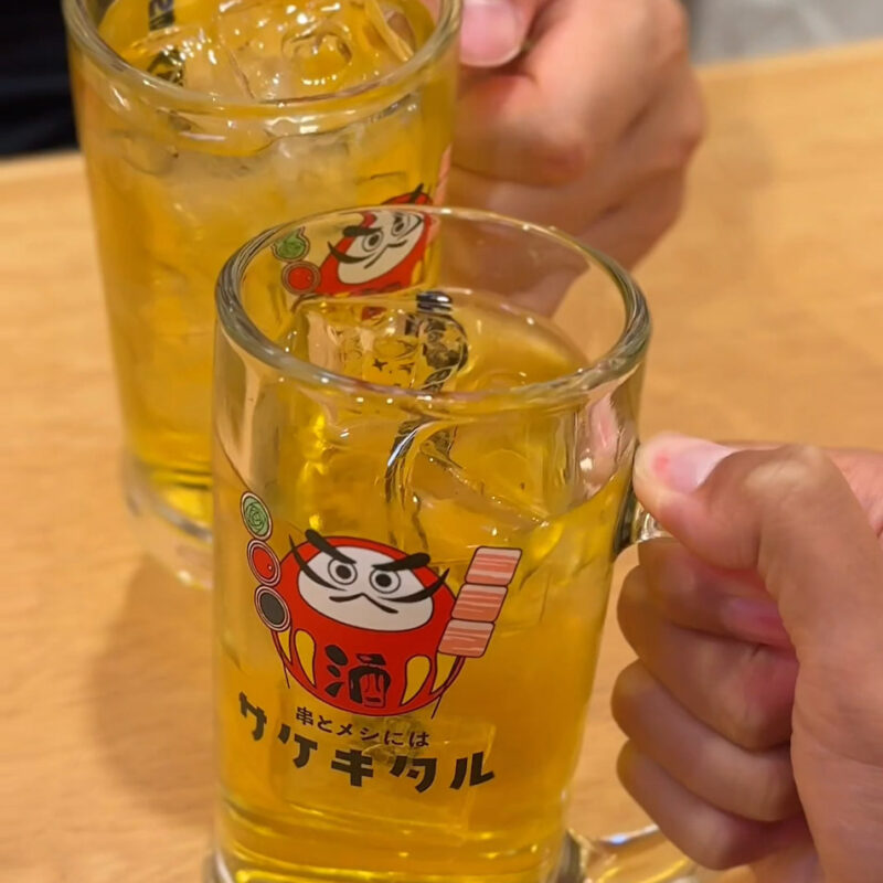 野菜巻き串と餃子 串とメシにはサケキタル。博多駅筑紫口店 ドリンク激安