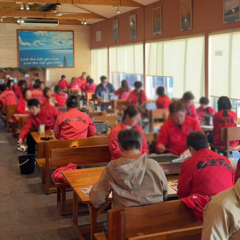浜焼き白浜家 店内