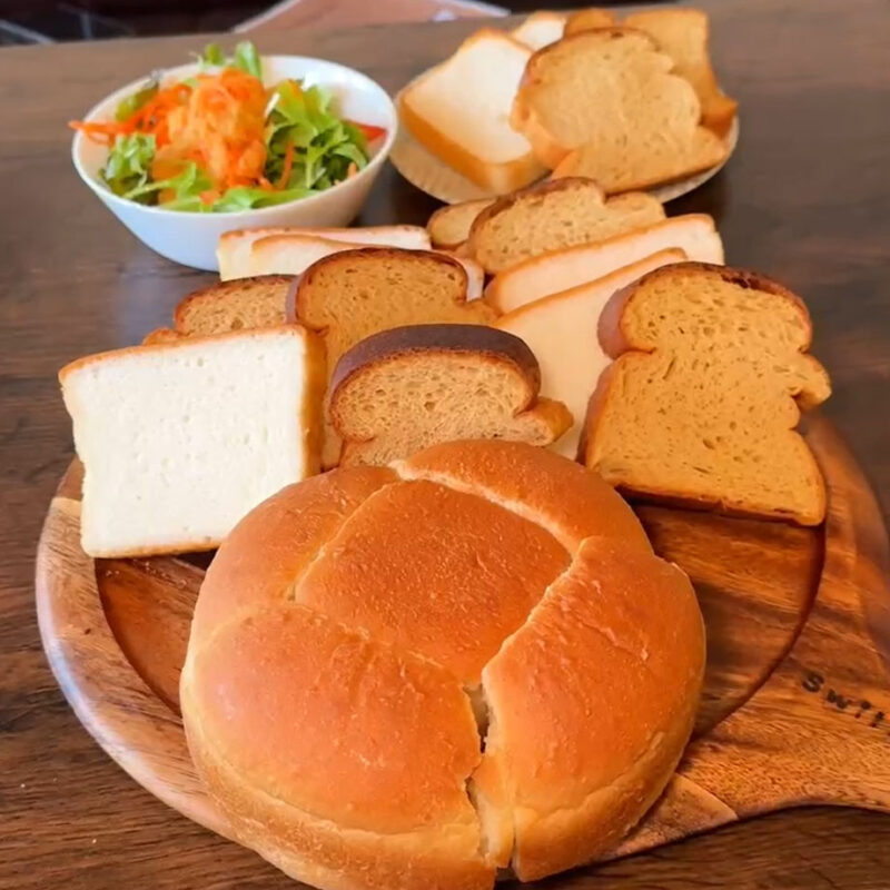 Switch 嘉麻市 パン食べ放題