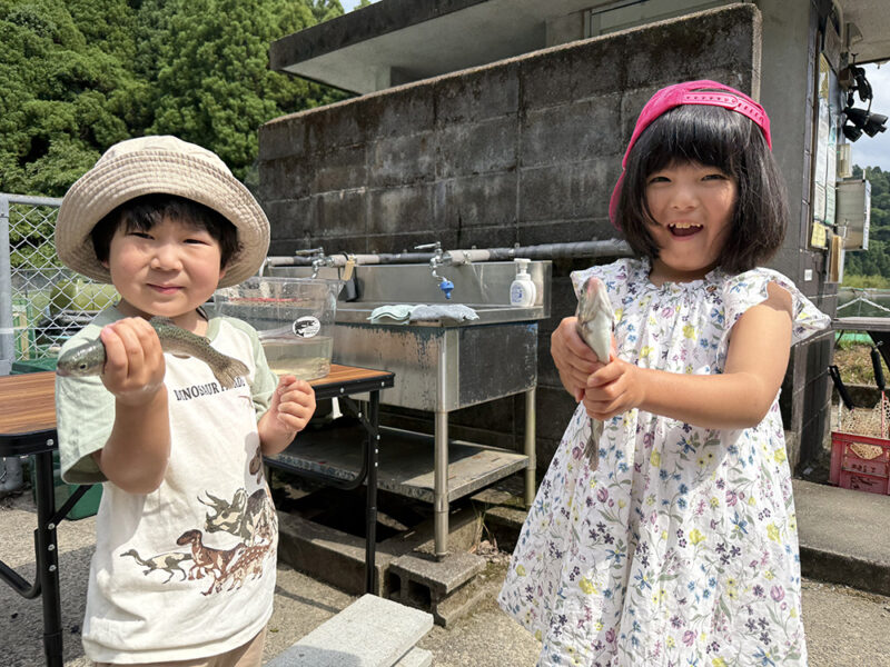 子どもたちと釣り堀