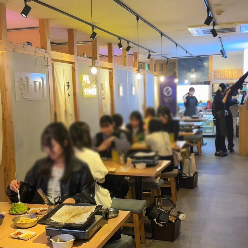 韓美 天神店 店内
