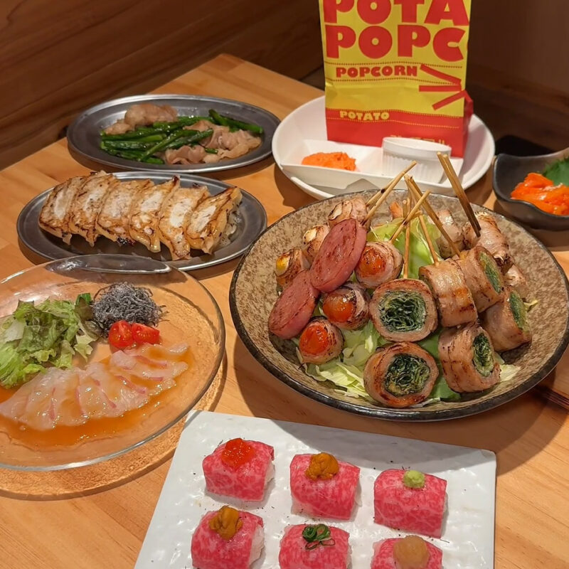 野菜巻き串と餃子 まきんしゃい 天神店 焼き鳥